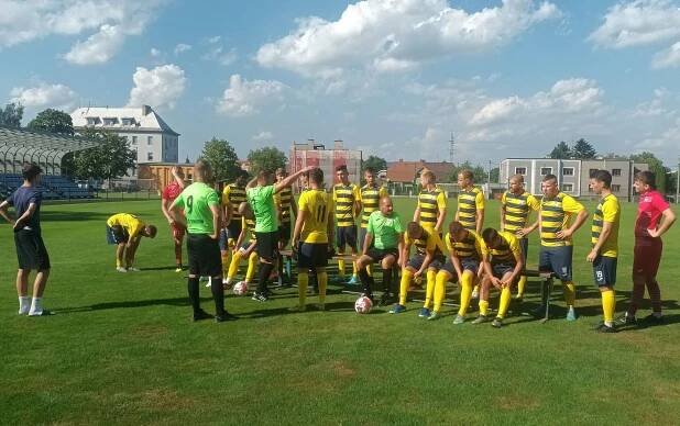 Jak probíhalo páteční týmové focení? | FK Bospor Bohumín 