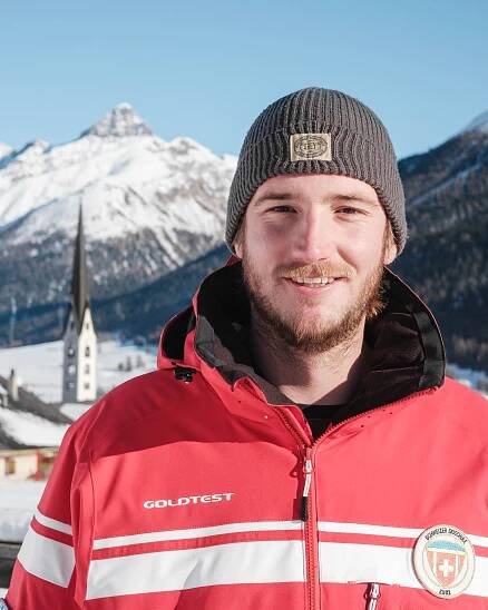 Über uns | Schweizer Skischule Zuoz - La Punt