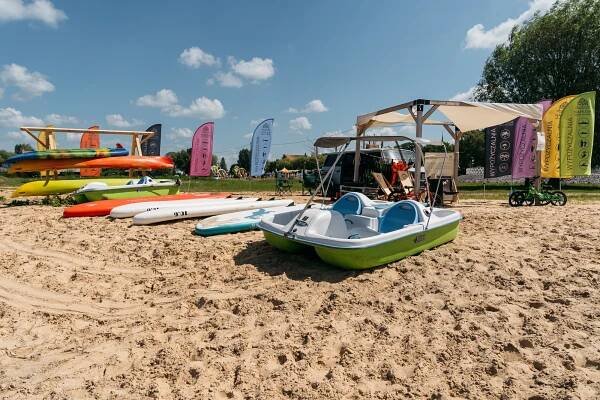 Viselská laguna: moderní domky a apartmány se snídaní a saunou, lanový park, v létě bazén