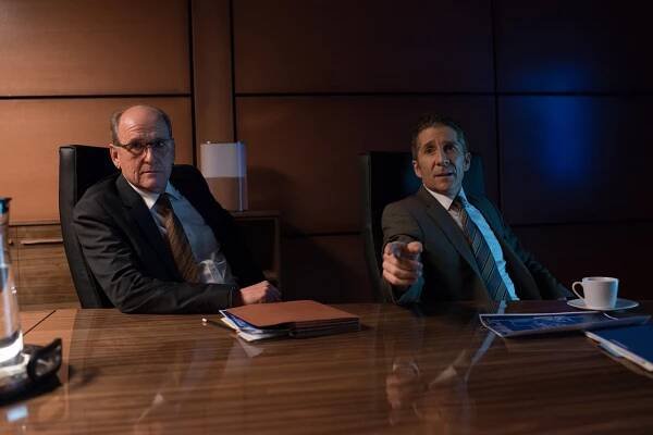 Berlínská mise - Rozhodnutí - Z filmu - Richard Jenkins, Leland Orser