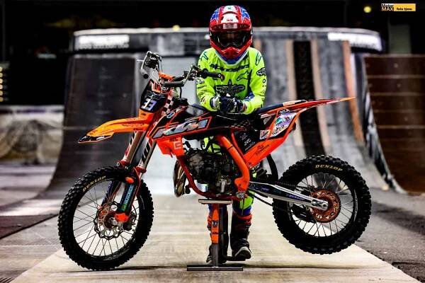 Matyáš Novotný ve dvanácti opět mezi FMX světovou elitou – Motor-Max.cz