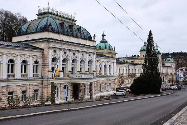 Soubor:Mariánské Lázně společenský dům Casino únor 2025.jpg