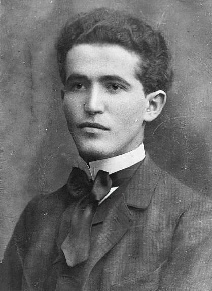 File:David Ben-Gurion, 1920-upscaled.jpg