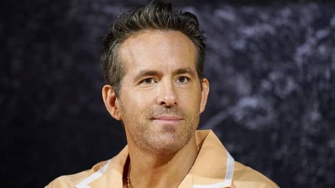 ŽENA-IN - Dnes slaví narozeniny Ryan Reynolds: Z roztomilého teenagera je osmačtyřicetiletý charismatický muž