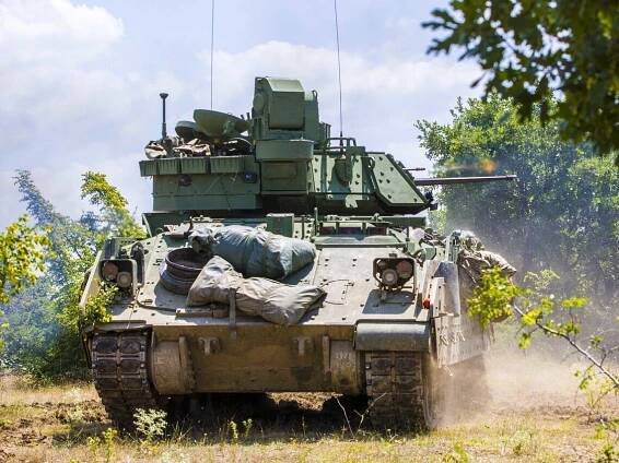 Bojové vozidlo M2/M3 Bradley je lovcem ruských tanků. O jaký stroj se jedná?