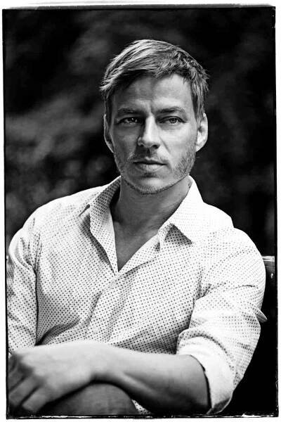 Tom Wlaschiha | Hamilton Hodell