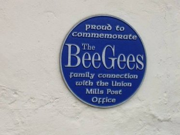 File:Bee Gees Plaque - Union Mills IOM - kingsley - 21-APR-09.jpg - Wikimedia Commons