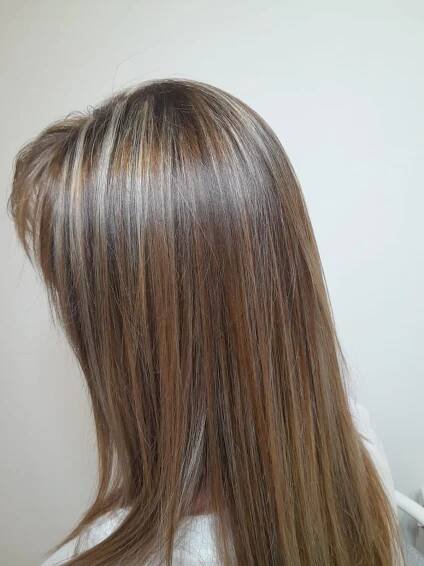 Regenerované a hladké vlasy: brazilský keratin pro všechny délky vlasů
