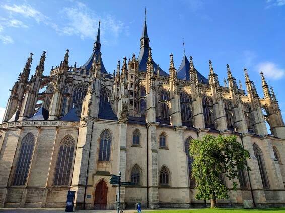 Chrám sv. Barbory - Kutná Hora | Spoznaj Slovensko