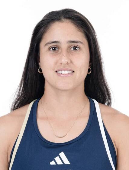 Alejandra Cruz