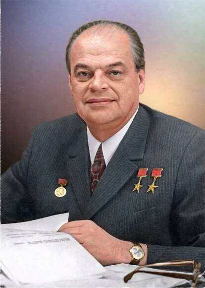 Centennial of Prof. Nikolai Basov, Nobel Prize winner (1964) - UltraFastLight