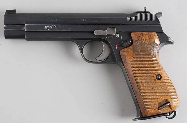 SIG P210 - Wikipedia