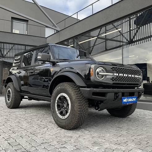Ford Bronco Badlands - F67