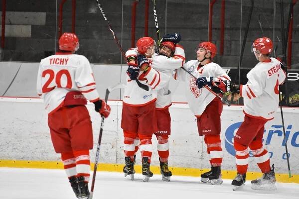 HC Vsetín online - oficiální­ internetové stránky VHK Vsetí­n | Začíná juniorské čtvrtfinále! Valaši narazí na Slavii