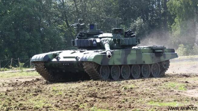 Český tank T-72M4 CZ