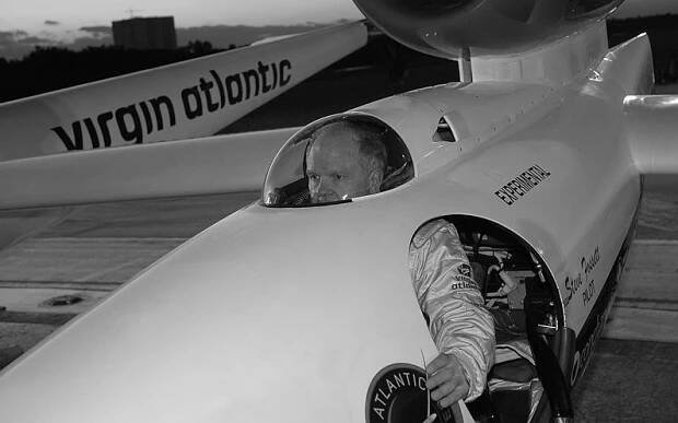 Steve Fossett: Miliardář, který zvládl pokořit více než šedesát světových rekordů. Obletěl svět v balonu a byl nejrychlejším pilotem vzducholodi – G.cz