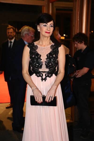 FOTO: Daniela Šinkorová si premiéru nenechala ujít. – stránka 53