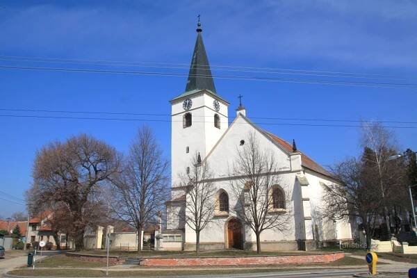 Vojkovice nad Svratkou -... - Kostel