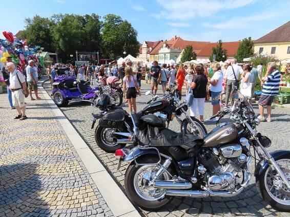 Keramické trhy v Bechyni si užily tisíce lidí. Bavil i skvělý doprovodný program