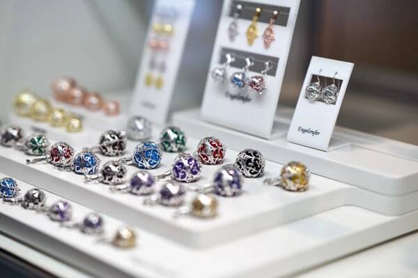 Weiss GmbH – Uhren, Schmuck und Trauringe / Peißenberg