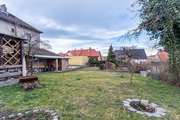 TAURUM reality PRODÁNO - Prodej dvougeneračního RD v Klatovech - Realitní kancelář
