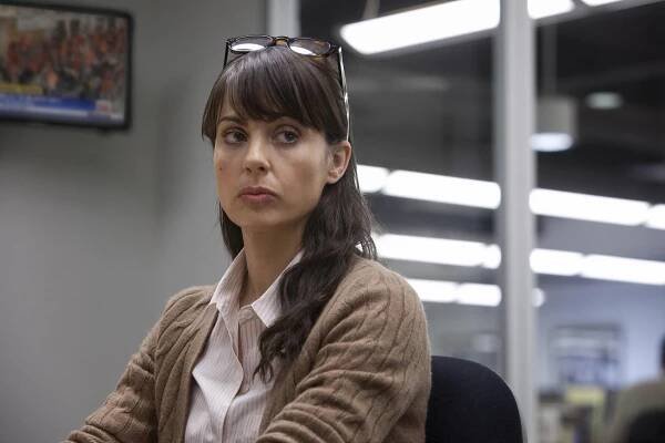 Domek z karet - 2. kapitola - Z filmu - Constance Zimmer