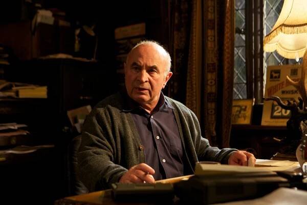 Následuj svůj sen - Z filmu - Bob Hoskins