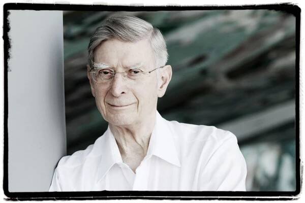 Hudba mě udržuje mladého. Čtyřiadevadesátiletý Blomstedt povede Vídeňské filharmoniky