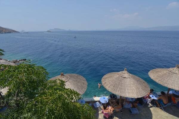 Hydra Romantic stone made apartment with unlimited sea view - See Greece