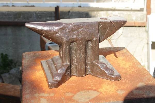 3 part sold 2018 - blacksmith anvils paradise by Emerald Koch