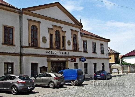 Měšťanský dům U Tří králů -… - Měšťanský dům | Turistika.cz