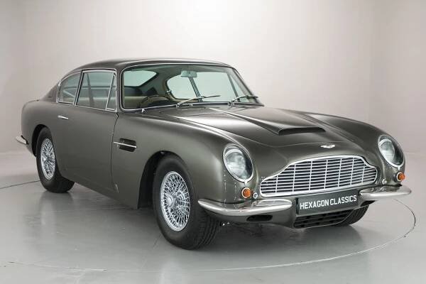 Aston Martin Db6