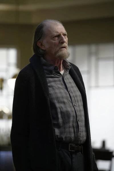 Agresivní virus - Pád - Z filmu - David Bradley