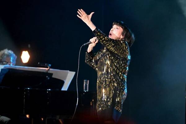 Foto: Mireille Mathieu, Kongresové centrum, 11. 12. 2023