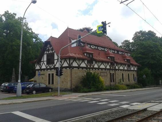 Zámecká konírna Liberec | Apetee