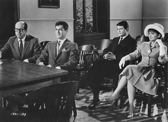 Trampoty s Penny - Z filmu - Phil Silvers, Tony Curtis, Larry Storch, Suzanne Pleshette