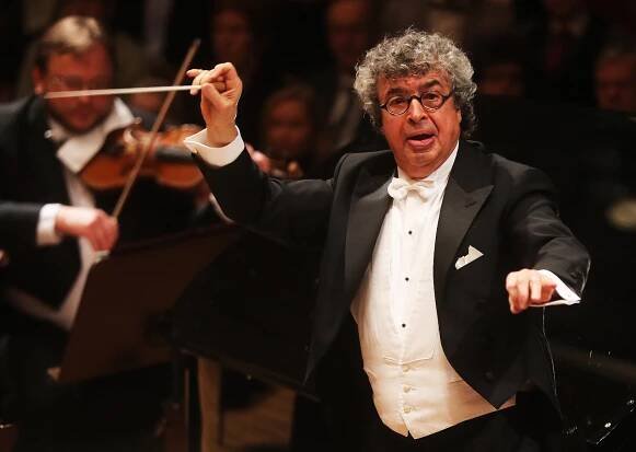 Česká filharmonie bude slavit výročí českých autorů, zahraje i Mesiáše