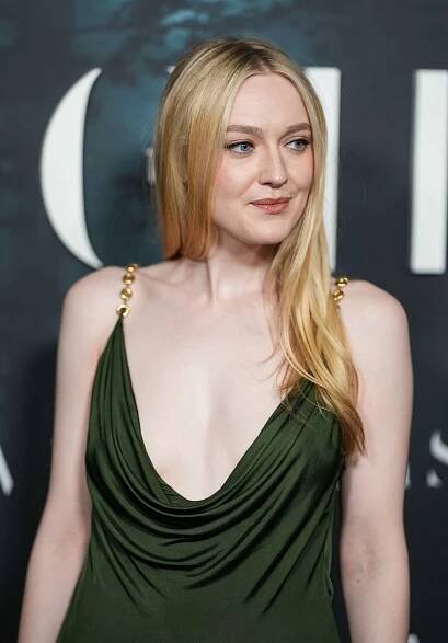 Dakota Fanning Wears a Glamorous Green Dress With a Daring Plunging Neckline
