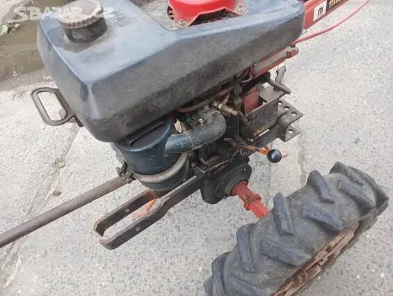 Prodám malotraktor vari