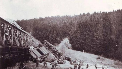 Partyzáni vyhodili do povětří most u Helenína. Zemřely desítky německých vojáků