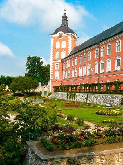 Zámek Kamenice nad Lipou - Kamenice nad Lipou, Vysočina | Regiontourist.cz