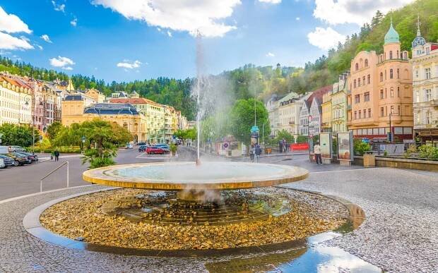 Karlovy Vary: Villa Smetana **** s neomezeným wellness, welcome drinkem, 3 relaxačními procedurami a polopenzí