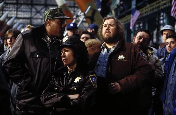 Bill Nunn, Rhea Perlman, John Candy - Kanadská slanina - Z filmu