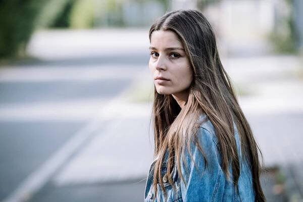 Deutscher - Was morgen ist - Z filmu - Lara Aylin Winkler
