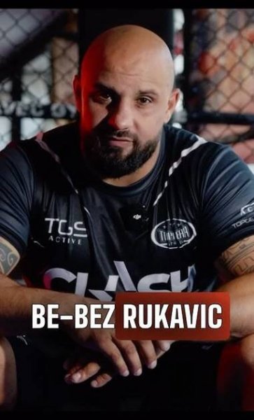 PUPAR BY ŠEL KLIDNĚ S POLLÁKEM BEZ RUKAVIC, KDO BY TO CHTĚL VIDĚT?