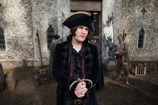 Noel Fielding breaks silence amid fears he'll quit Bake Off over health woes