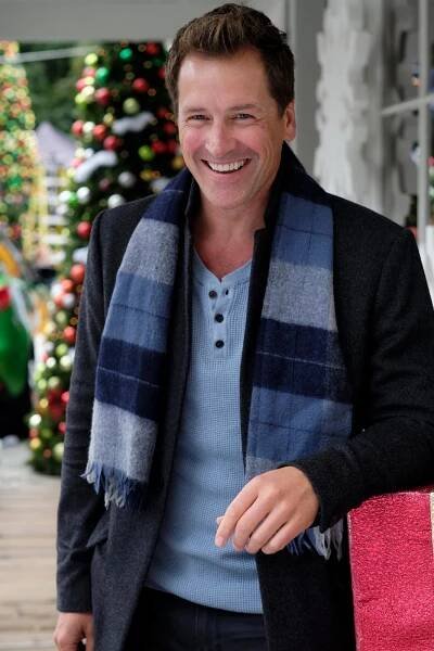 Christmas in Evergreen: Tidings of Joy (2019)