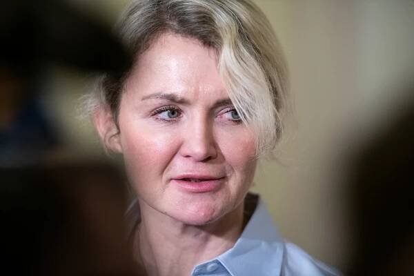 Jana Nagyová (ANO) u soudu Čapí hnízdo... | iROZHLAS - spolehlivé zprávy