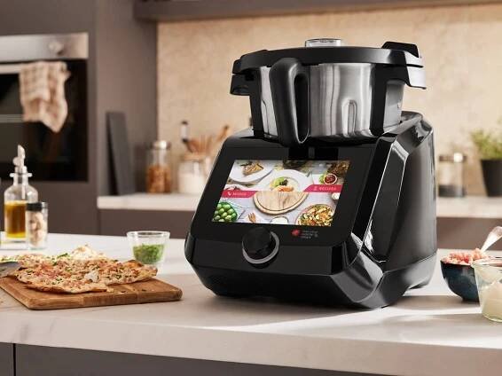 Monsieur Cuisine Smart: kuchyňský robot s dotykovou obrazovkou a spoustou receptů.