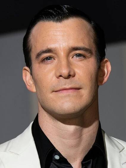 Luke Thompson - Actor